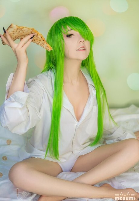 Megumi Koneko xxx model gallery