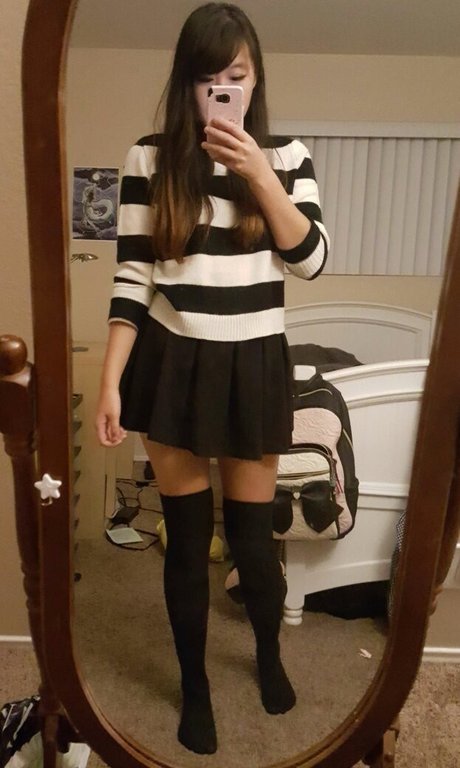 Emirichu pornstar erotic pics