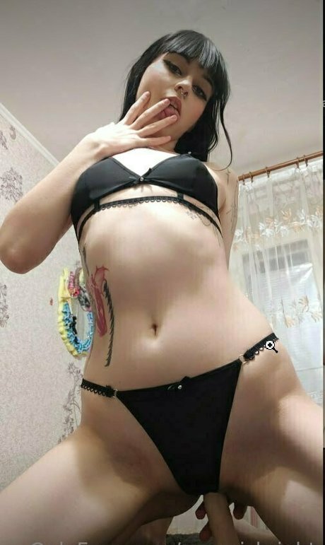 mother daughter onlyfans porn picture