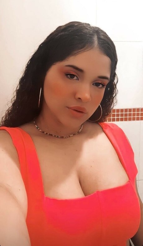 amateur cuckold onlyfans pornographic images