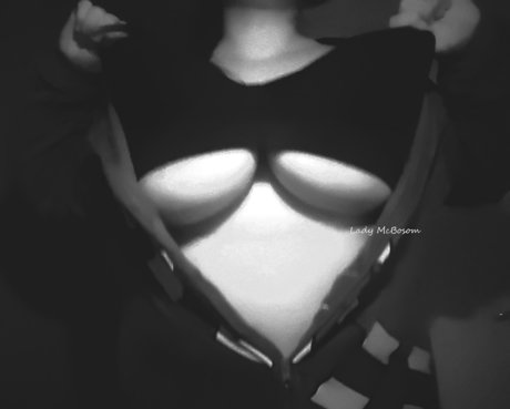 Lady McBosom porn model photos