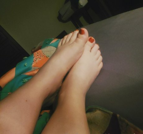 asian yoga onlyfans nude image