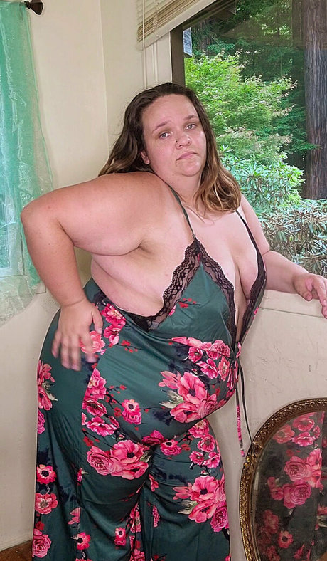 toasterd star hot pictures