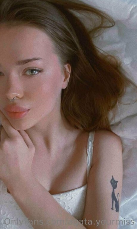 agata yourmiss naked star pictures