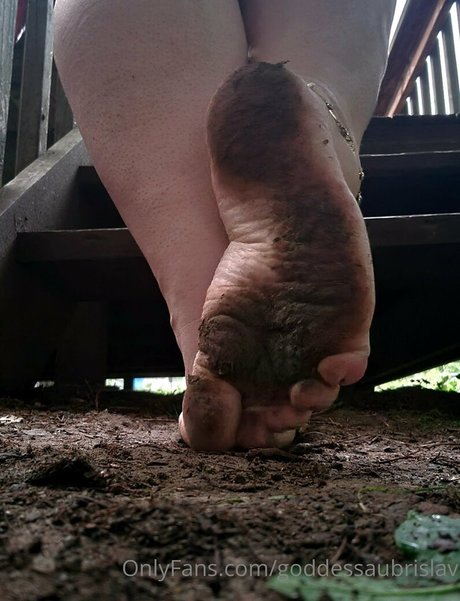 goddessaubrislav hot pornstar img