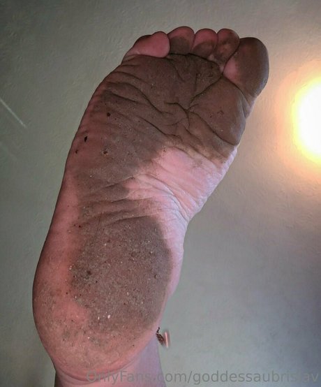 goddessaubrislav erotic model gallery