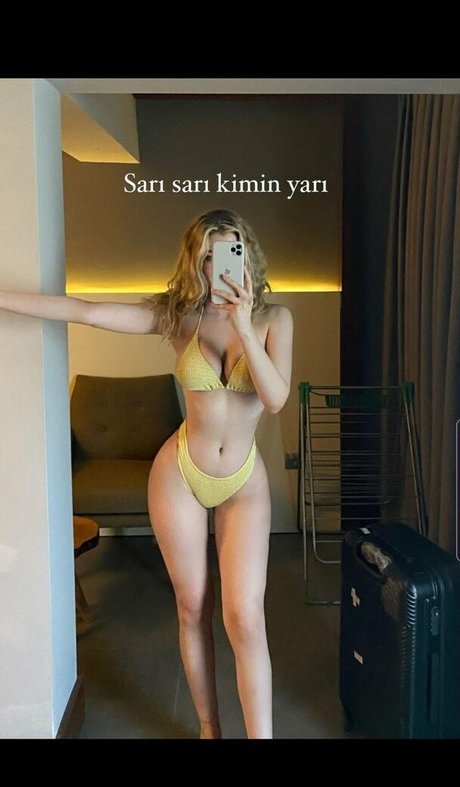 Snowmaiid nude model gallery