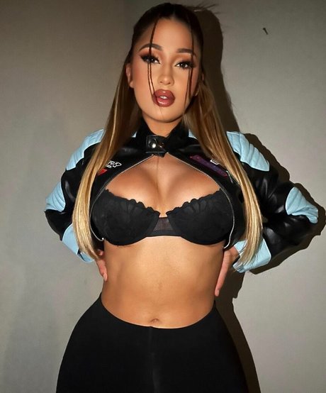 huge anal dildo onlyfans pretty image