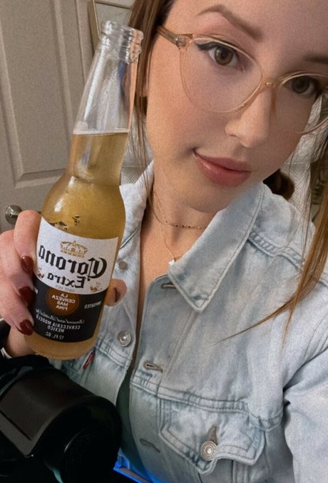 tattooed shemale onlyfans hot sex archive