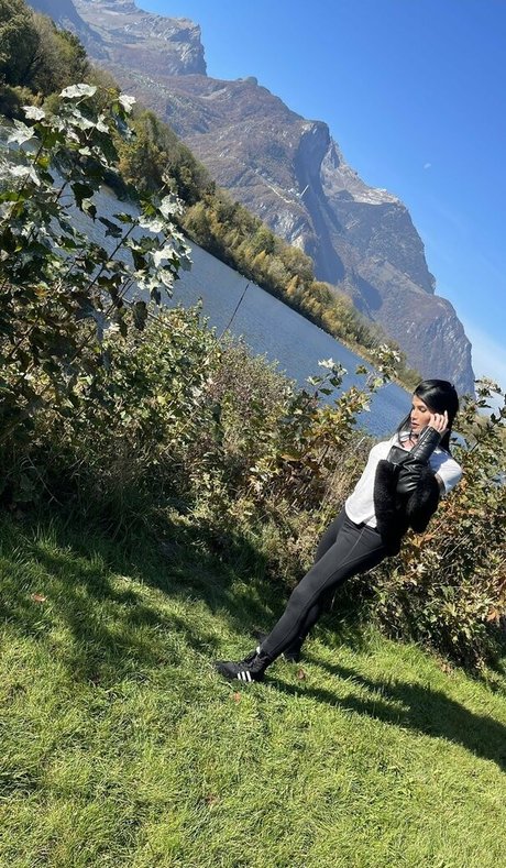 mature asian onlyfans art naked galleries