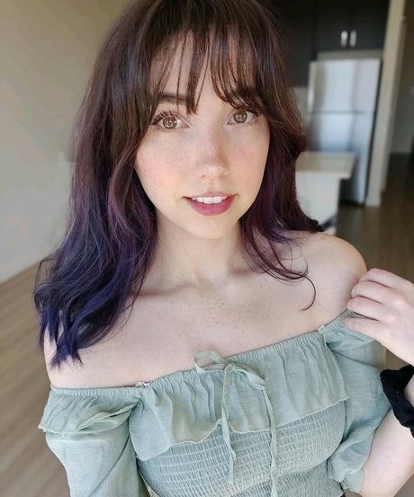 big tits petite onlyfans pornographic picture