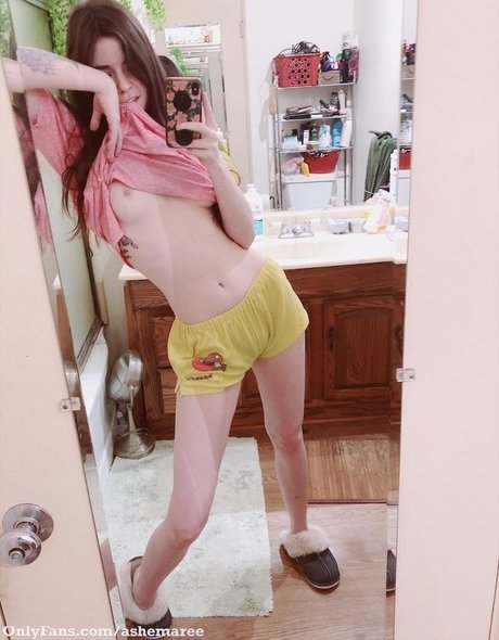 hard nipples onlyfans hot sexy gallery