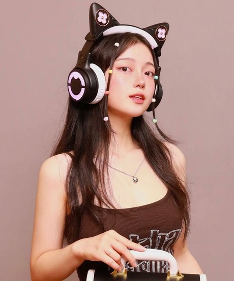 Mihye adult model img