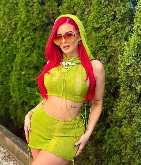 Justina Valentine exclusive star photo