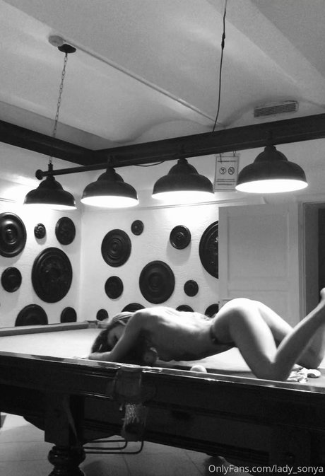 granny milf onlyfans sexy nude images