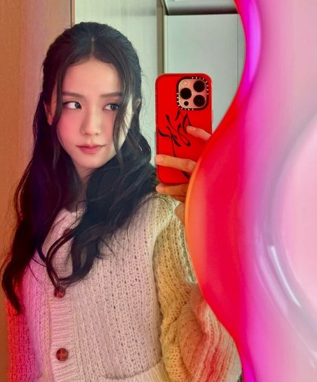 Jisoo model pornographic archive