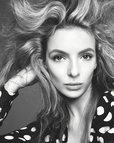 influencer girls onlyfans erotic image