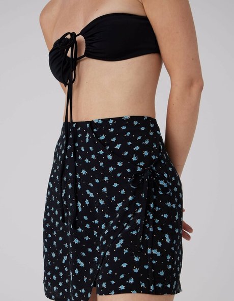 teen lesbian onlyfans beautiful porn photo