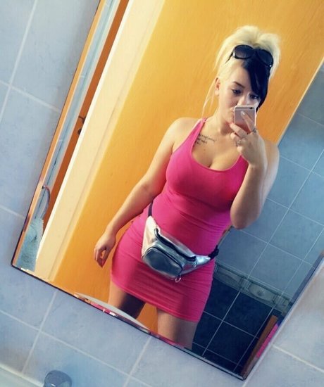 tinkonlyfansxo porn star pictures