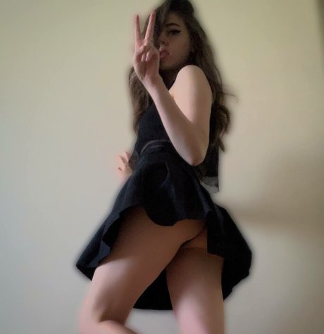 kristixxx pretty actress img