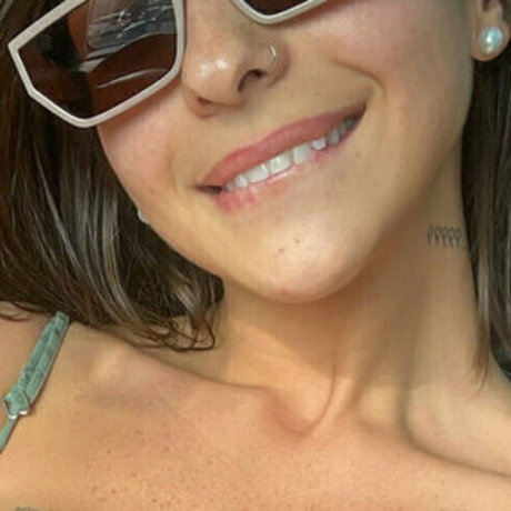 karolrosalin star free pictures