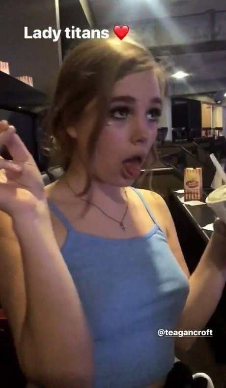 Teagan Croft model nudes galleries