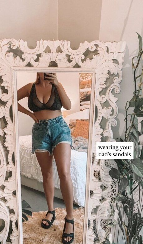 small tits asian onlyfans hot image