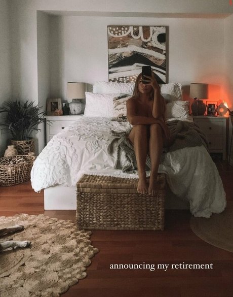 squirt teen onlyfans sexy nude images