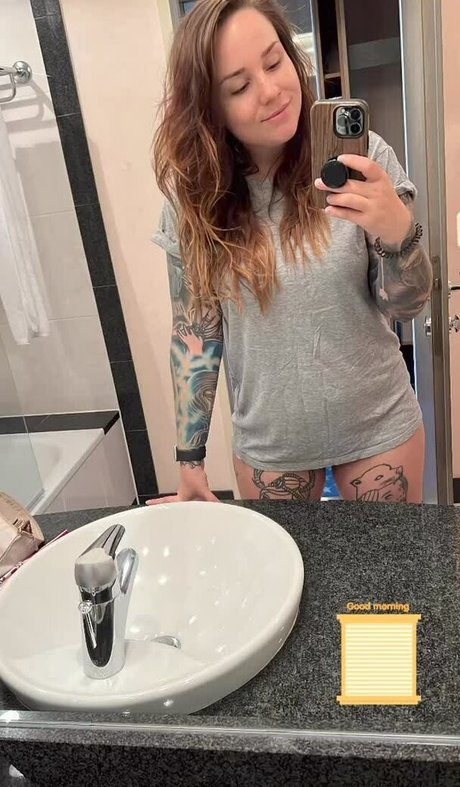 Missrage pornstar free pic