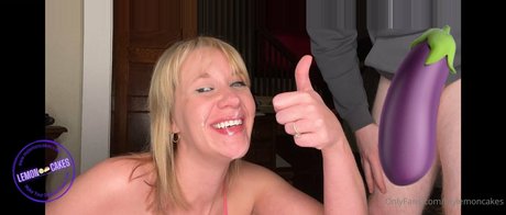 mylemoncakes model art galleries