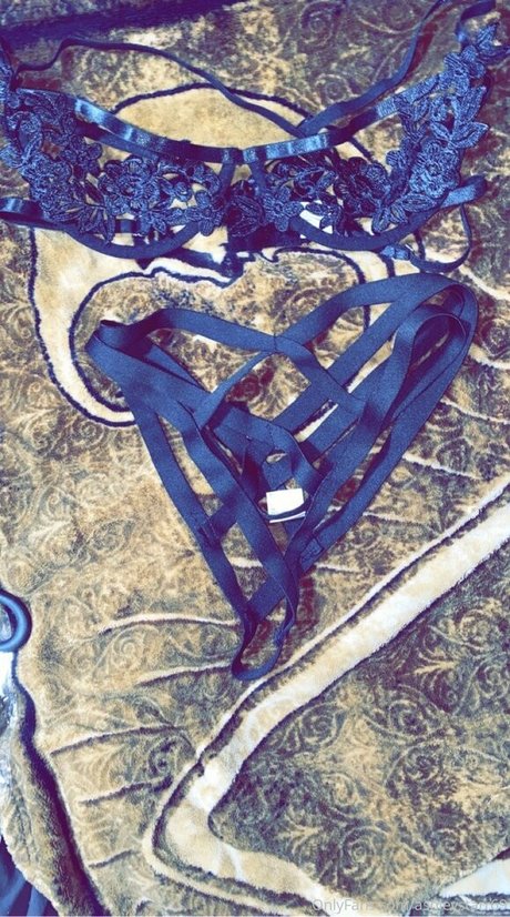 pusssssssyfairyyy hd actress image