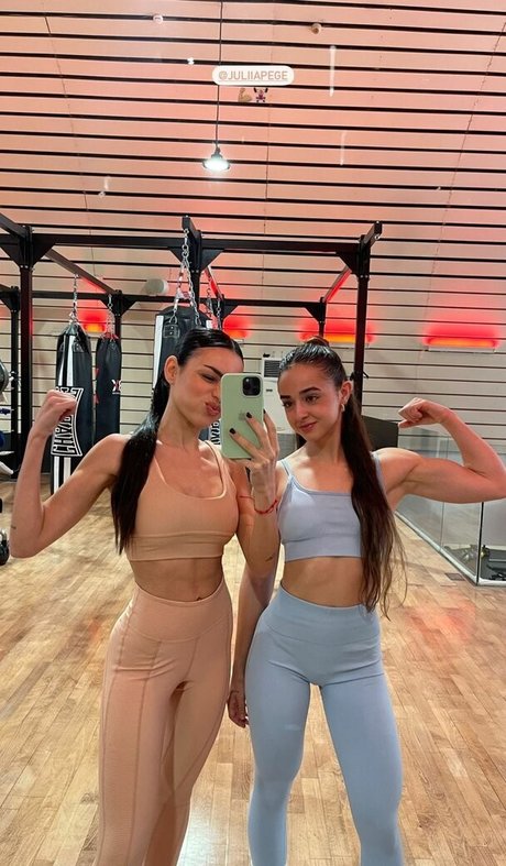 Anabel Hernandez hot pornstar archive