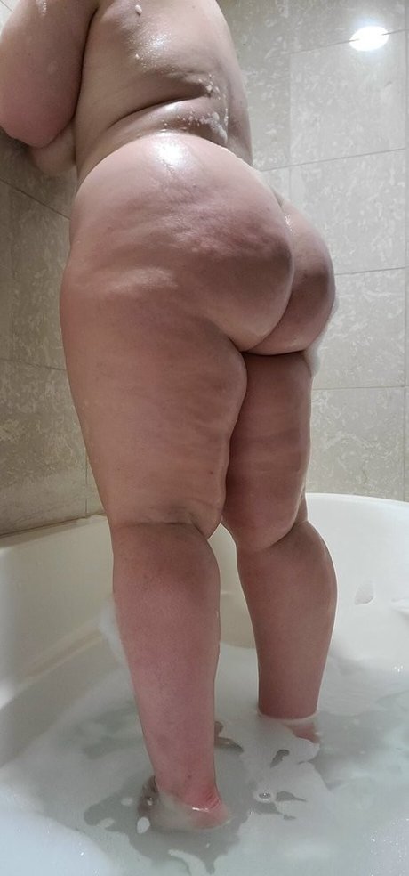 damned female beautiful star images