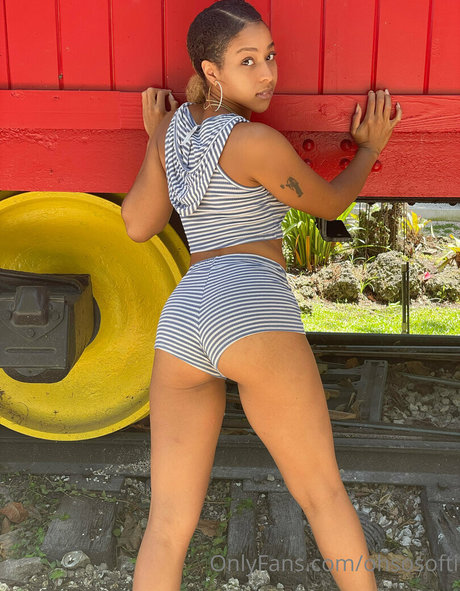 ohsosofti pornstar sexy img