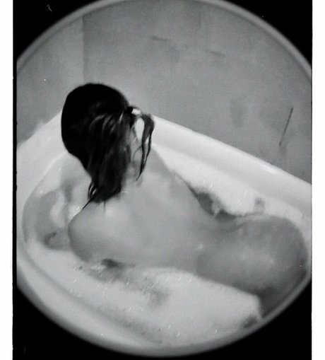 druflecha art model gallery