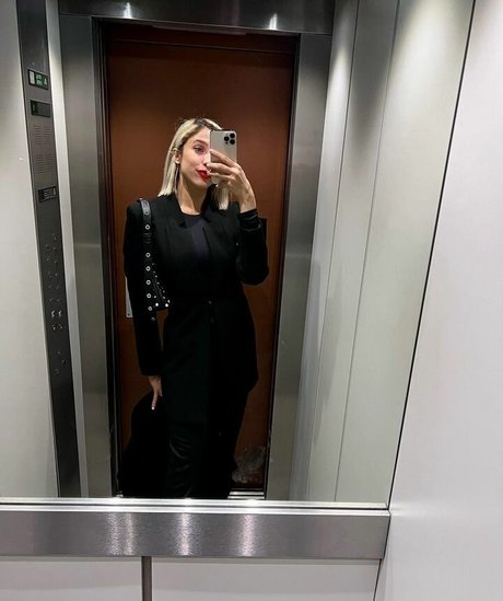 Carlotad26 xxx star pics