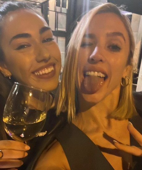 Carlotad26 high quality model images