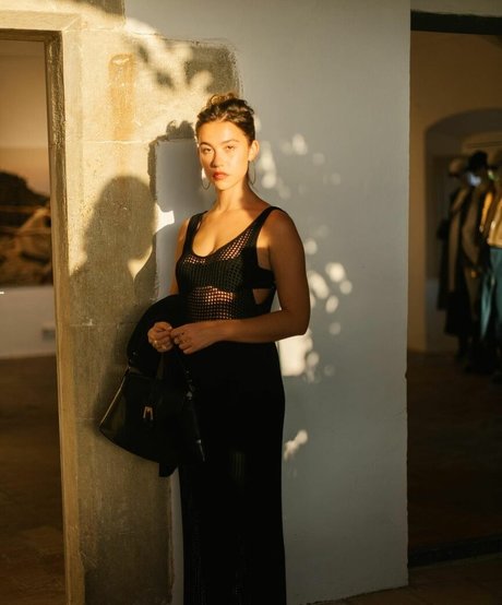 Greta Fernandez star beautiful pictures