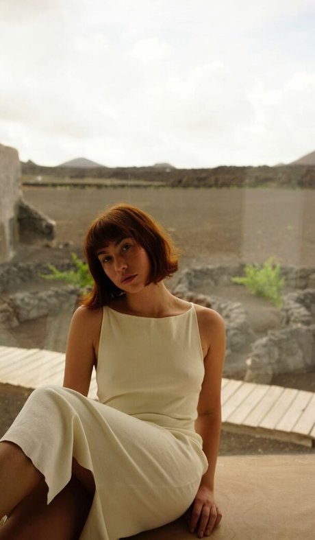 Greta Fernandez model perfect pictures