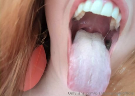 gay gym onlyfans hd picture