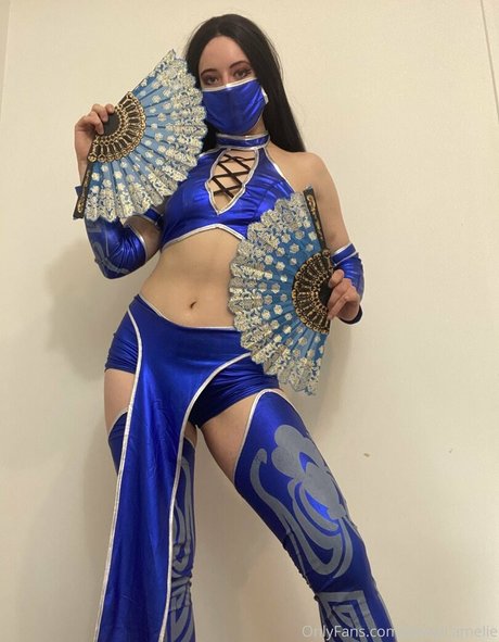 nude strip onlyfans erotic photos