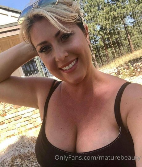 hairy teen pussy onlyfans beautiful porn img