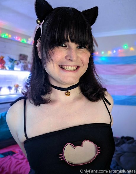 artemislunaaa adult star pictures