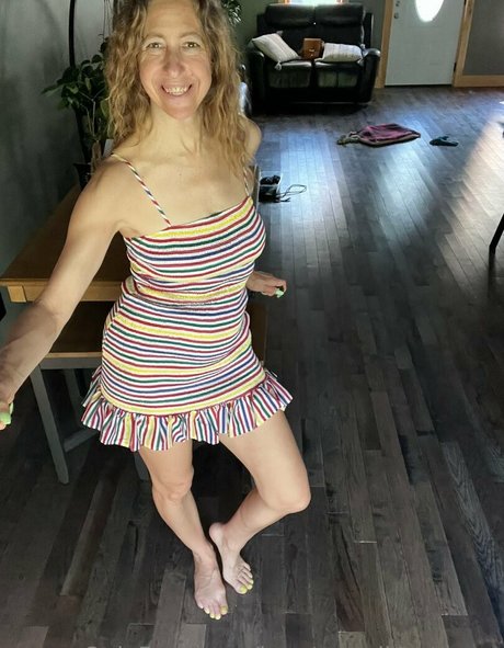 longtoesally stormy pornstar pics