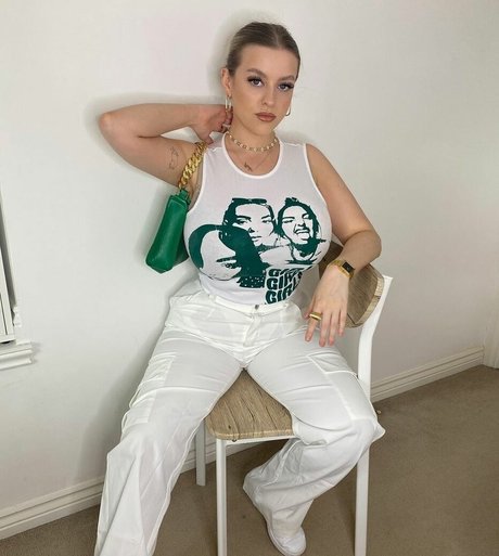 Amber Rose Brightman best model pics