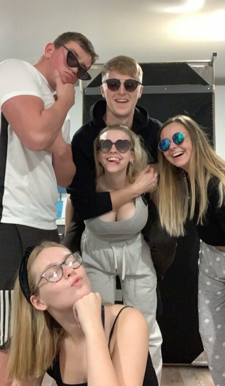 blonde small tits onlyfans beautiful nude pics