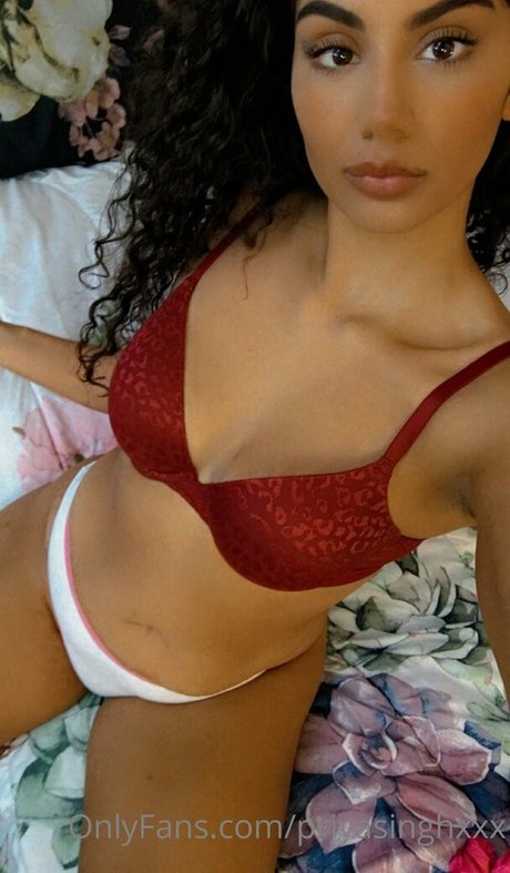 priyasinghxxx star naked image