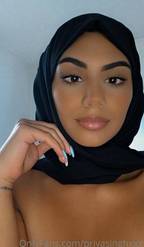 priyasinghxxx pornstar top pictures