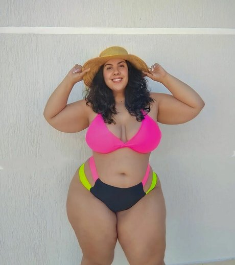 Bianca Novaes model erotic pic