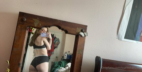 scarlethartt444 nude actress img
